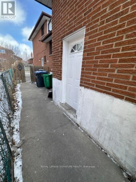 Bsmt 2 - 4129 Brandon Gate Drive, Mississauga, Ontario  L4T 3P3 - Photo 21 - W12896288
