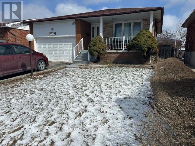 Bsmt 2 - 4129 Brandon Gate Drive, Mississauga, Ontario  L4T 3P3 - Photo 4 - W12896288