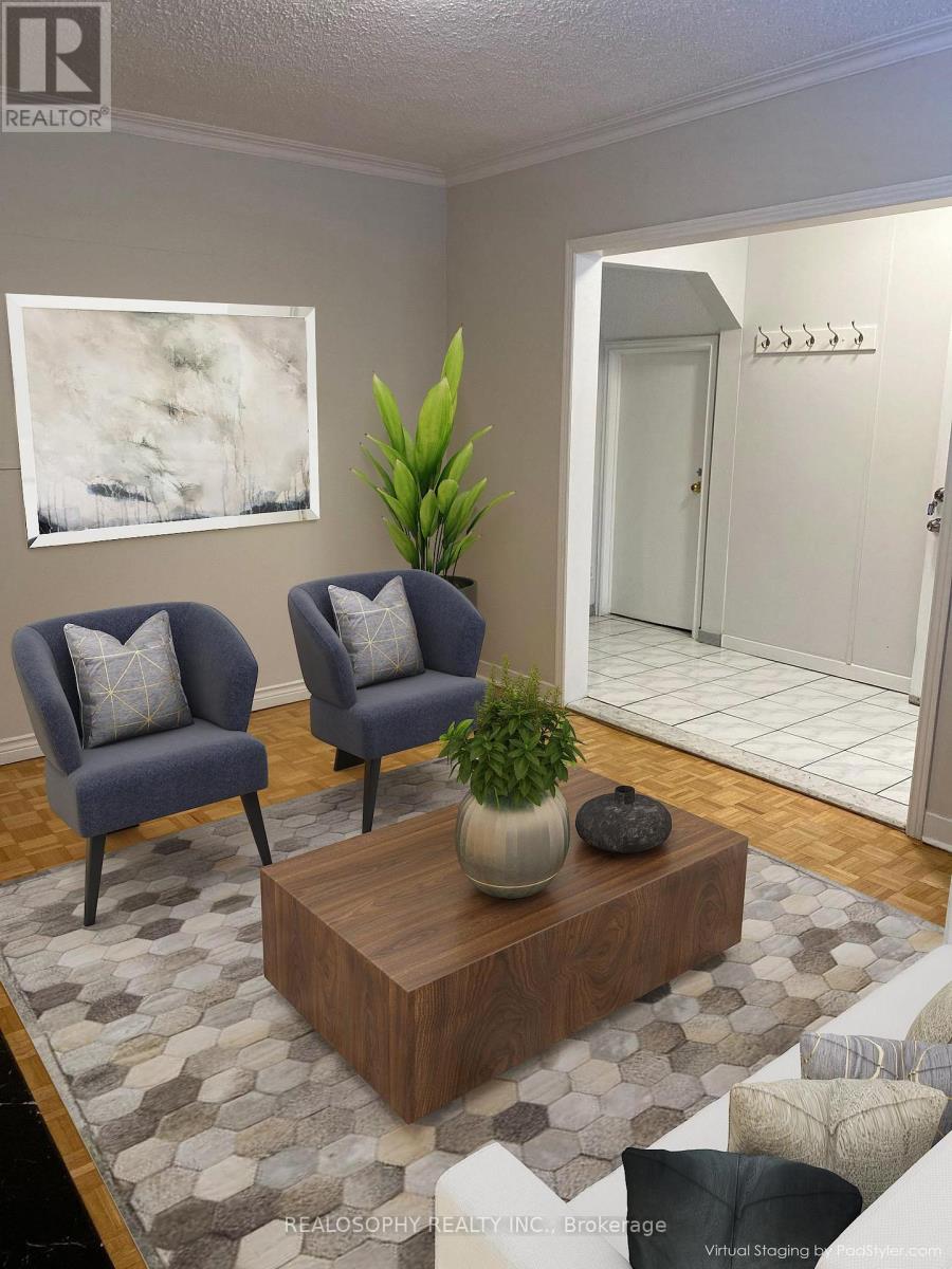 Main Floor - 101 Auburn Avenue, Toronto, Ontario  M6H 2L8 - Photo 3 - W12896338