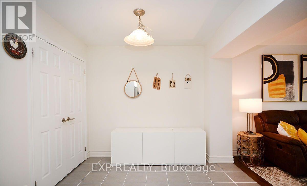 13 Colonel Frank Ching Crescent, Brampton, Ontario  L6Y 5W6 - Photo 24 - W12896350