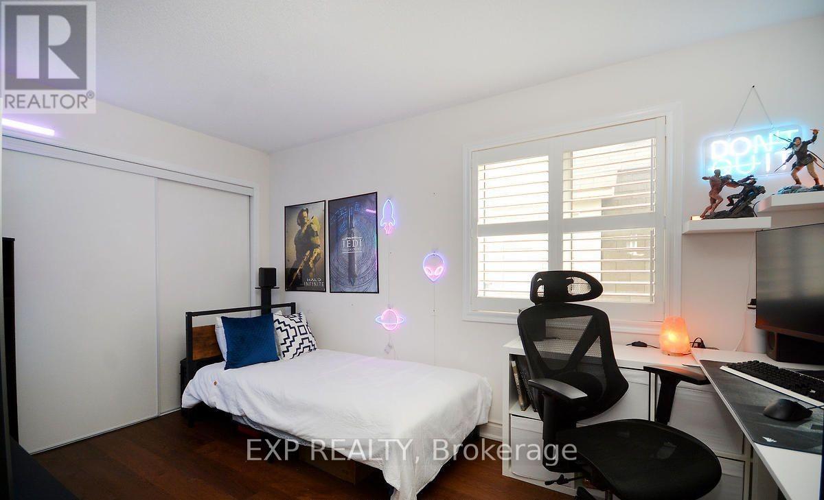 13 Colonel Frank Ching Crescent, Brampton, Ontario  L6Y 5W6 - Photo 35 - W12896350