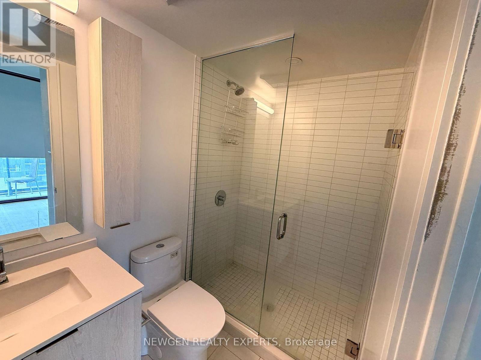 1009 - 86 Dundas Street E, Mississauga, Ontario  L5A 0B1 - Photo 4 - W12896352