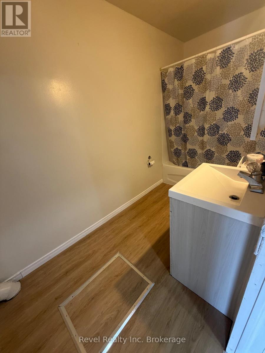 442 Pine Street, Mattawa, Ontario  P0H 1V0 - Photo 20 - X12896300