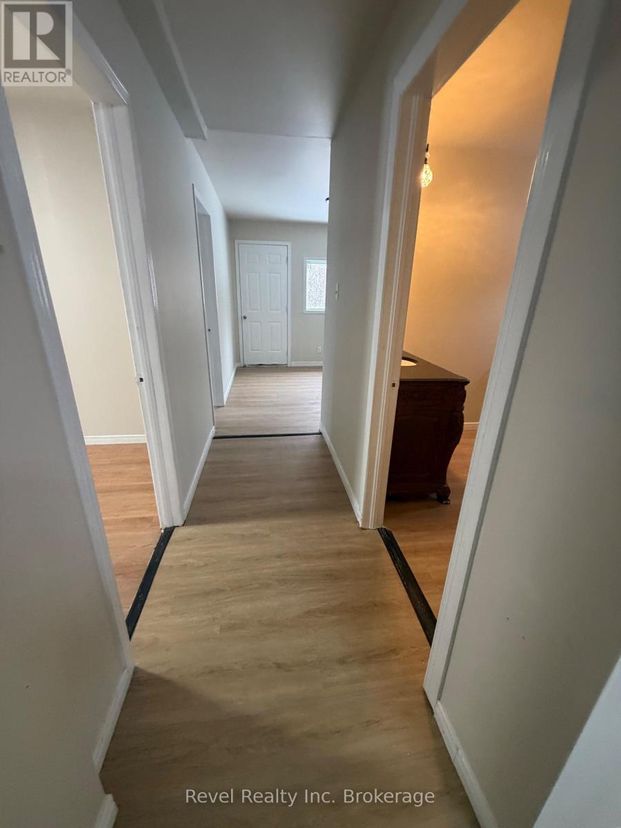 442 Pine Street, Mattawa, Ontario  P0H 1V0 - Photo 8 - X12896300