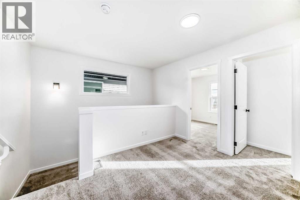 406 Heartland Way, Cochrane, Alberta  T4C 3E5 - Photo 31 - A2267807