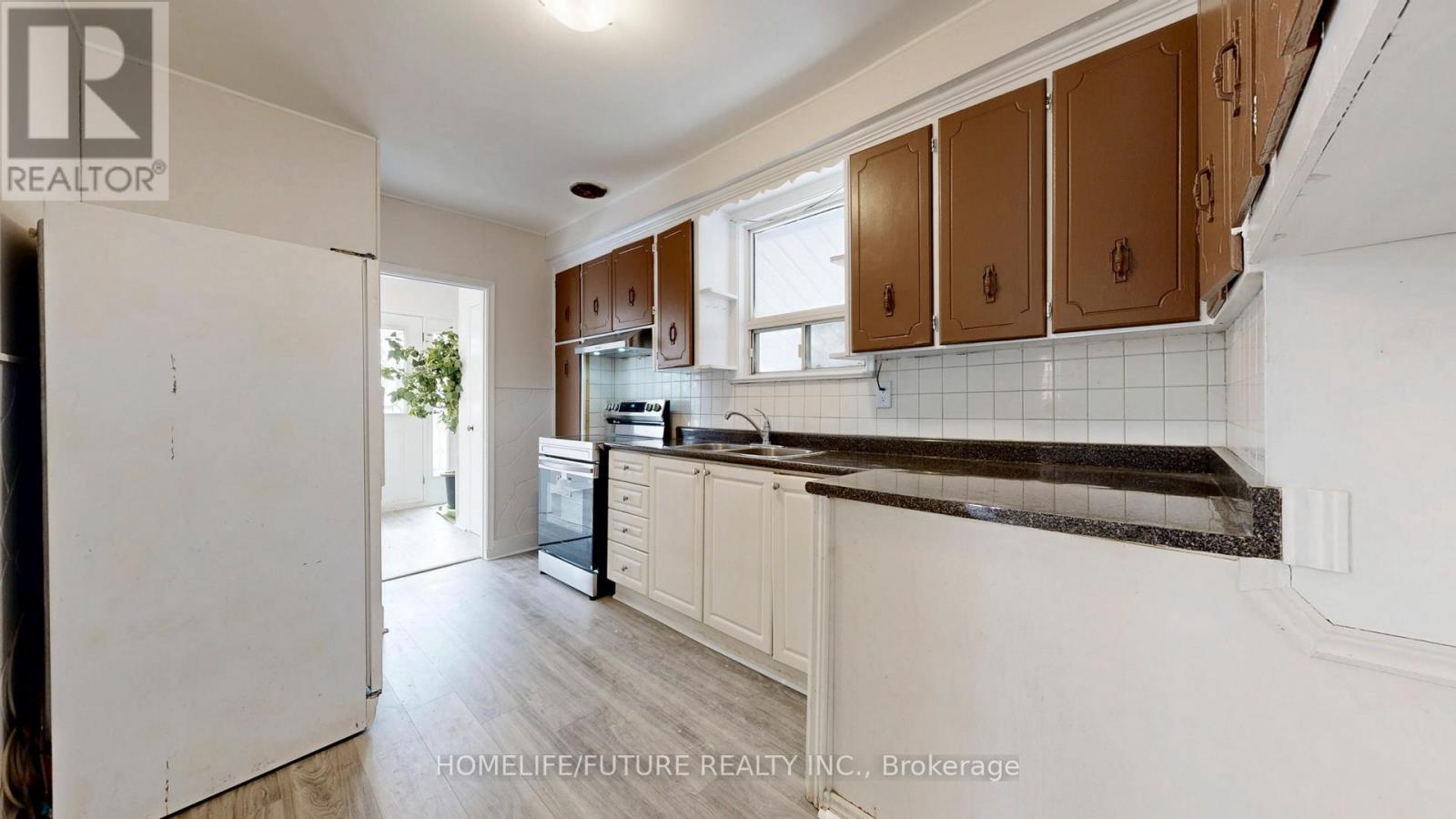 Main - 3732 St Clair Avenue E, Toronto, Ontario  M1M 1T7 - Photo 13 - E12895620