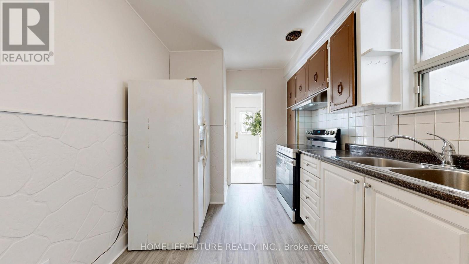 Main - 3732 St Clair Avenue E, Toronto, Ontario  M1M 1T7 - Photo 16 - E12895620