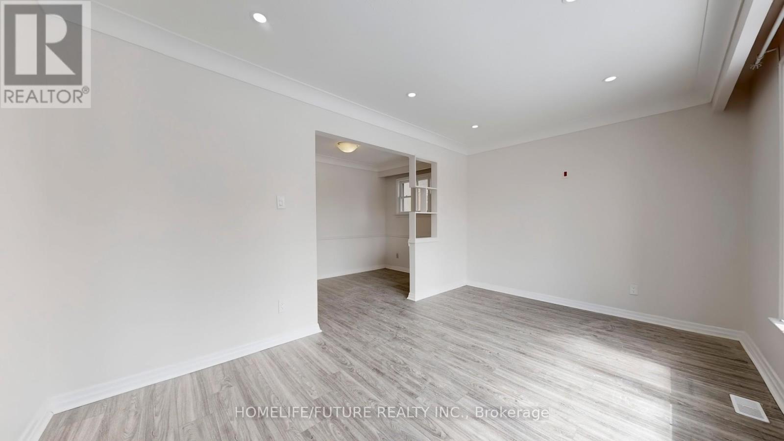 Main - 3732 St Clair Avenue E, Toronto, Ontario  M1M 1T7 - Photo 12 - E12895620