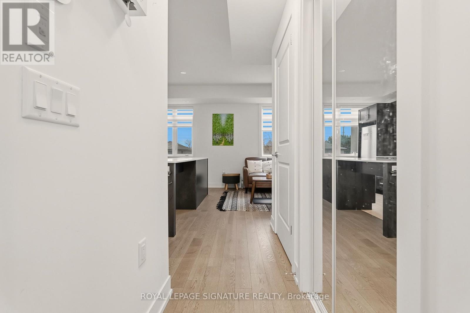 227 - 1062 Douglas Mccurdy Common, Mississauga, Ontario  L5G 0C6 - Photo 5 - W12894972