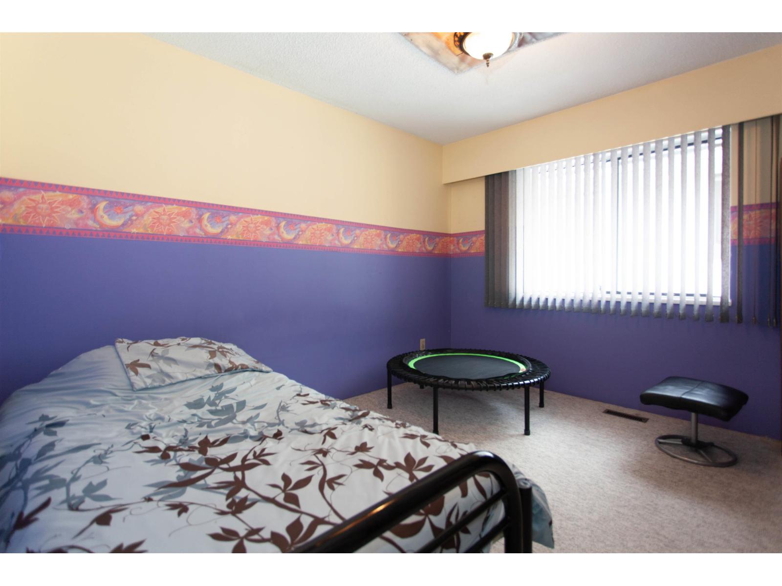 1232 Foster Street, White Rock, British Columbia  V4B 3X1 - Photo 15 - R3100146