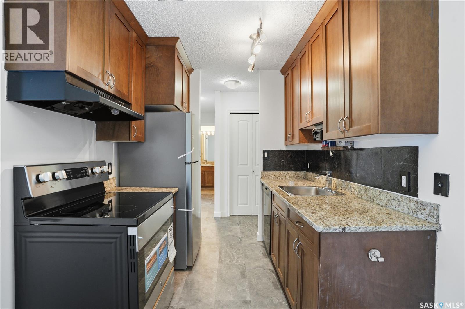 306 258 Pinehouse Place, Saskatoon, Saskatchewan  S7K 4X1 - Photo 5 - SK030719