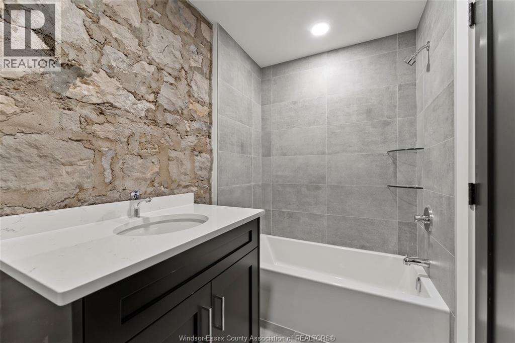 247 Brock Street Unit# 102, Amherstburg, Ontario  N9V 2H4 - Photo 7 - 26005660