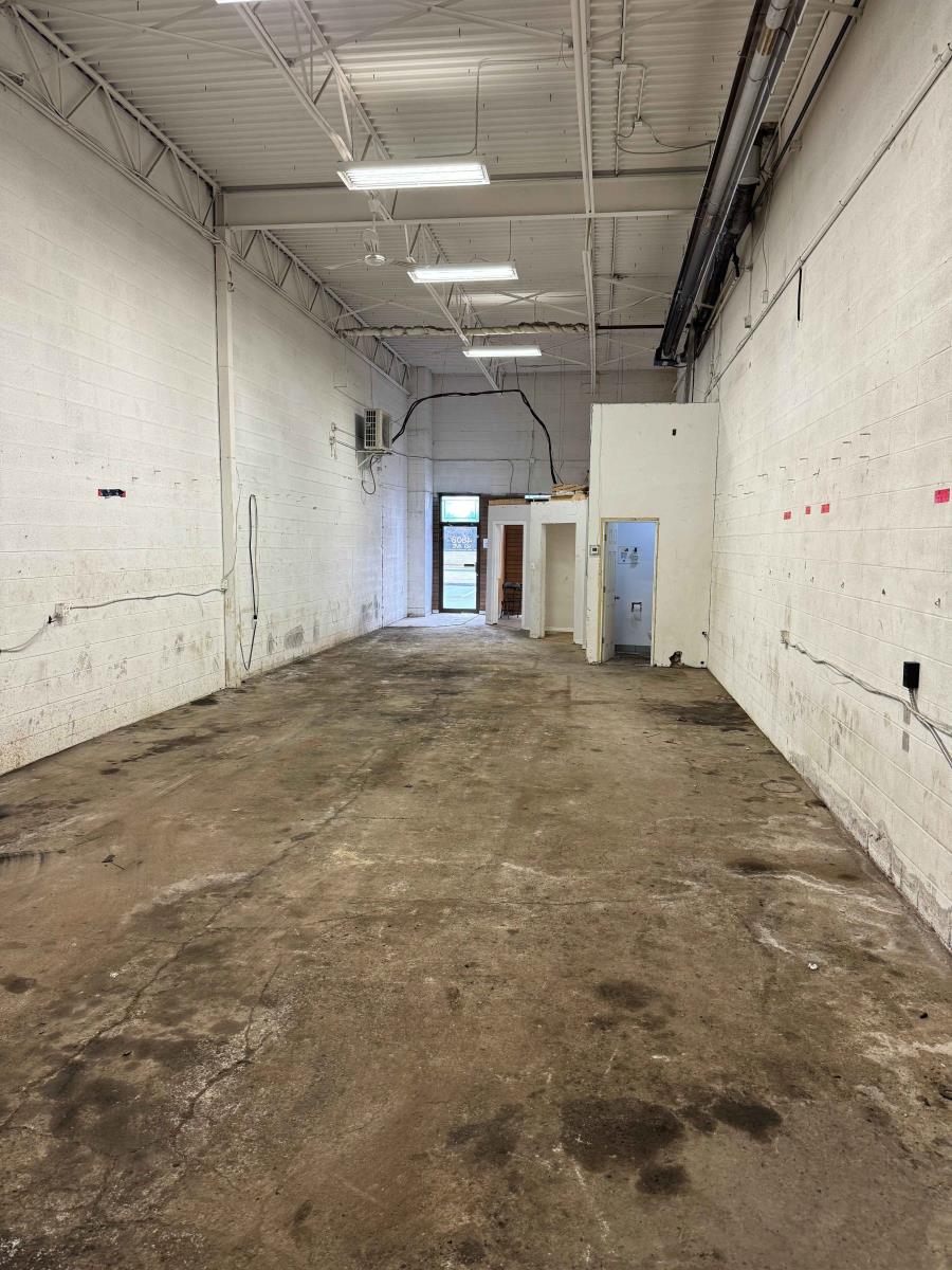 4808  93 Avenue, Edmonton, Alberta  T6B 2P8 - Photo 4 - 44497429