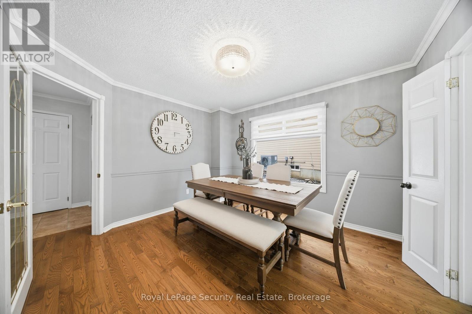 122 Browning Trail, Barrie, Ontario  L4N 6R3 - Photo 12 - S12894752