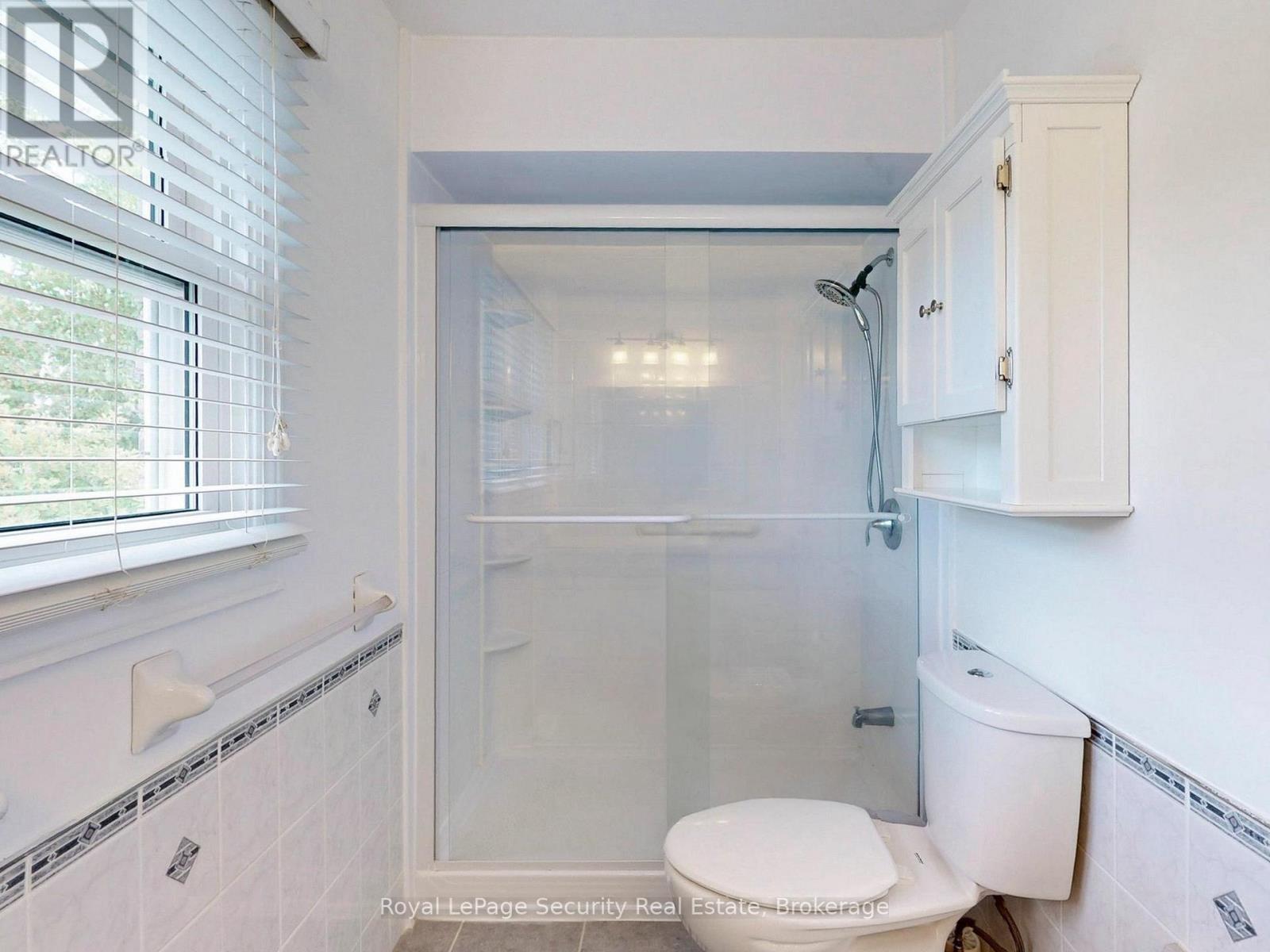 122 Browning Trail, Barrie, Ontario  L4N 6R3 - Photo 29 - S12894752