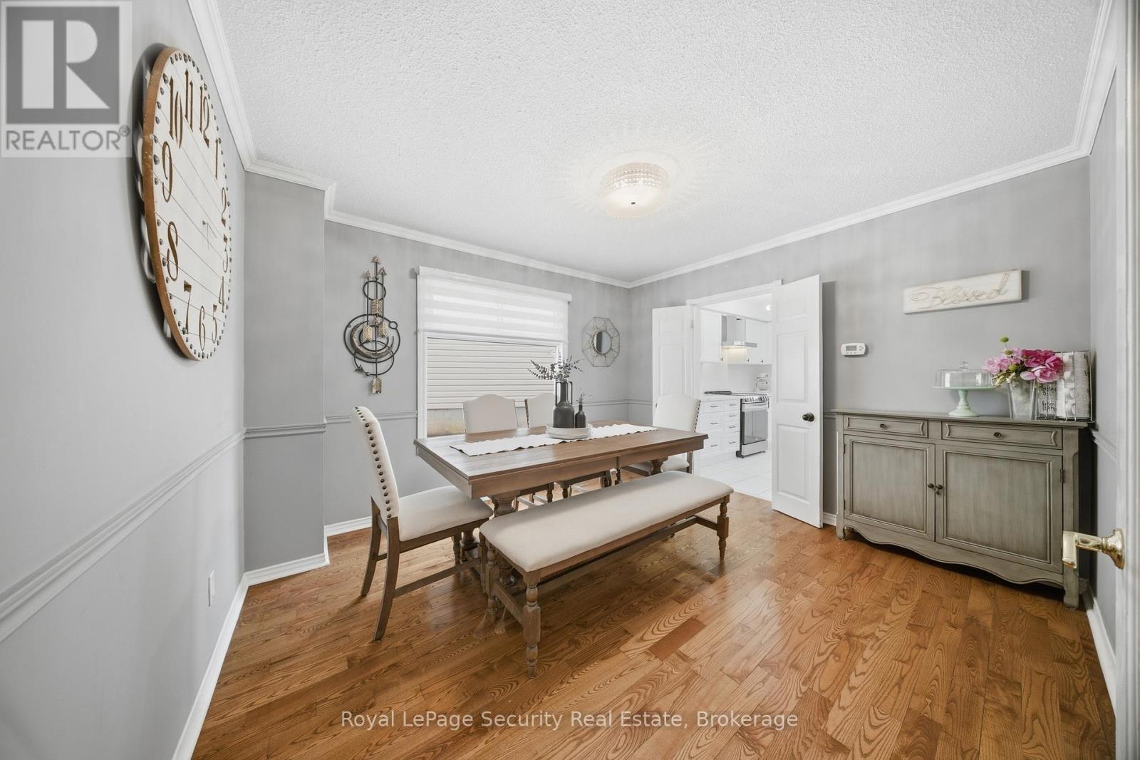 122 Browning Trail, Barrie, Ontario  L4N 6R3 - Photo 13 - S12894752