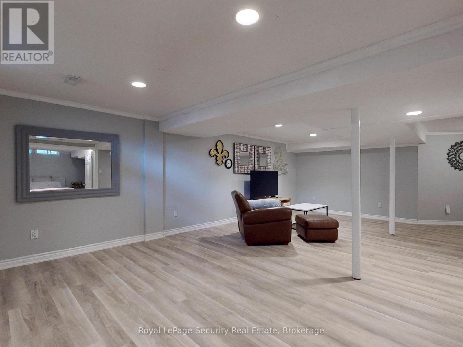 122 Browning Trail, Barrie, Ontario  L4N 6R3 - Photo 41 - S12894752