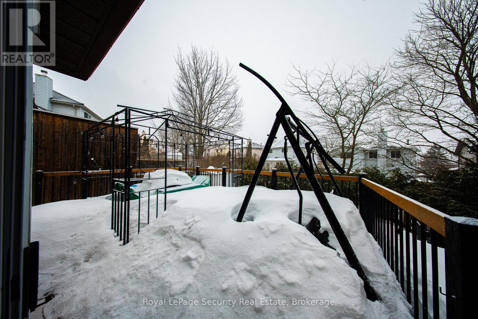 122 Browning Trail, Barrie, Ontario  L4N 6R3 - Photo 42 - S12894752