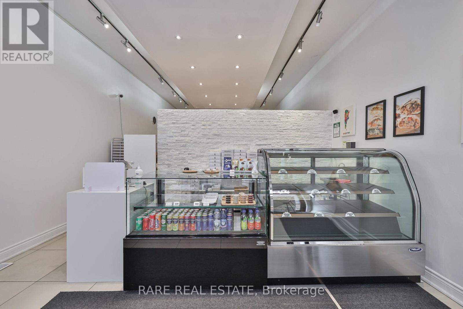 3588 Dufferin Street, Toronto, Ontario  M3K 1N1 - Photo 3 - W12896048