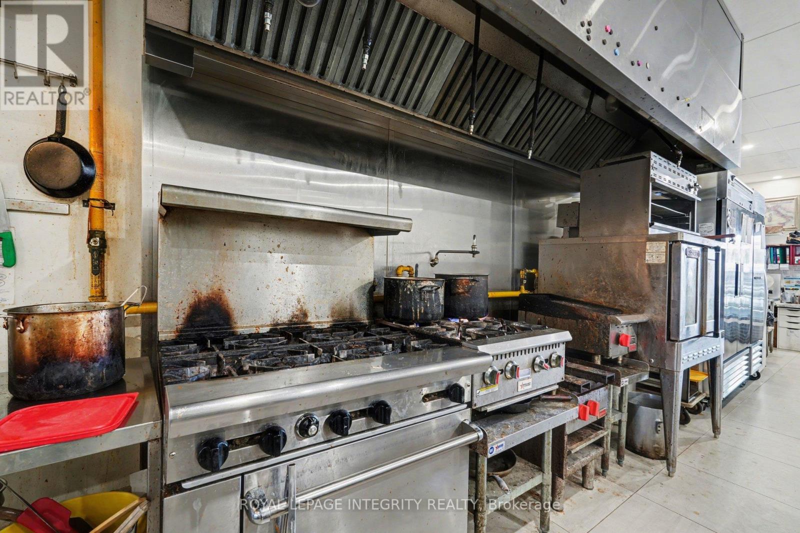 #12 - 250 Greenbank Road, Ottawa, Ontario  K2H 8X4 - Photo 17 - X12889636