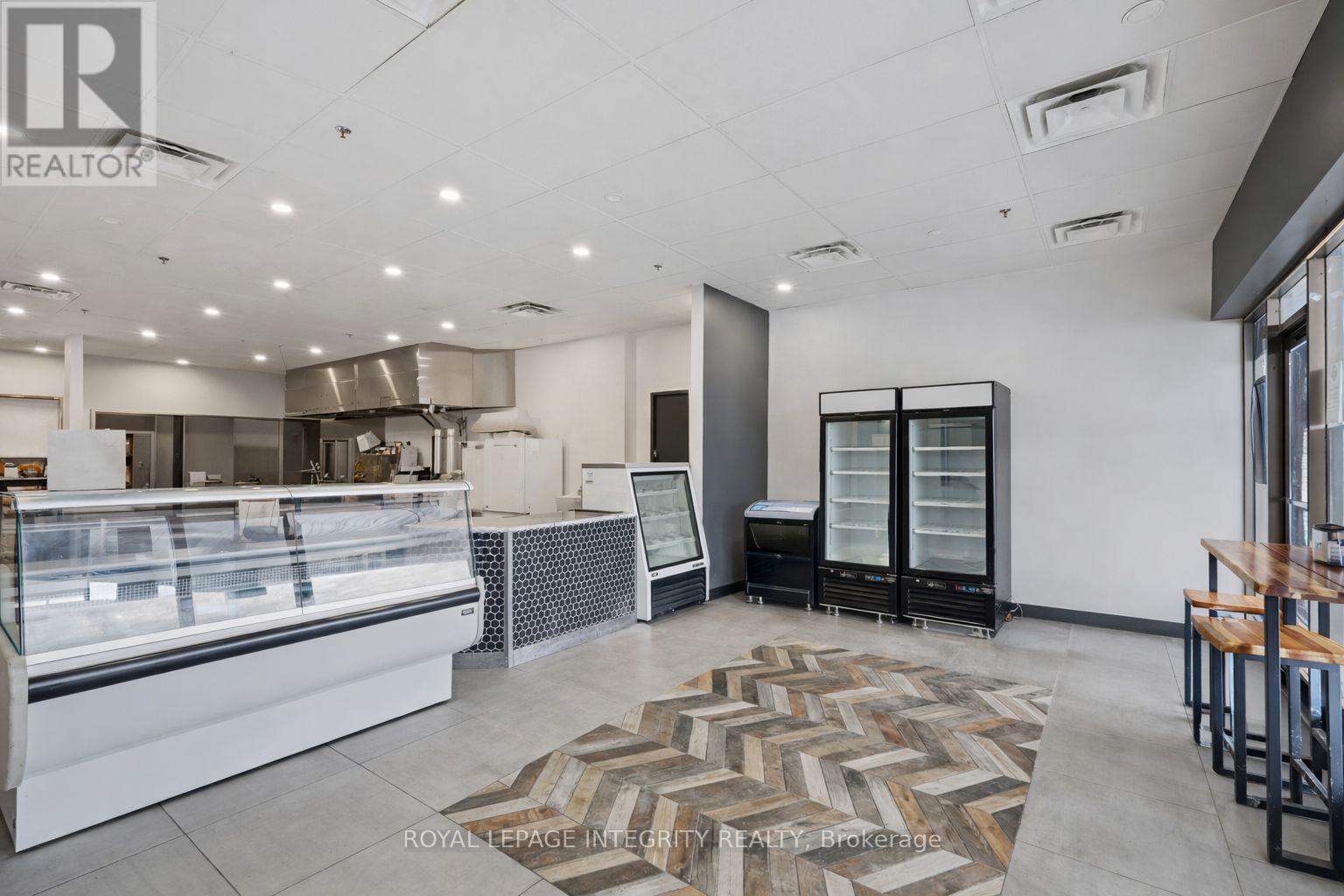 #12 - 250 Greenbank Road, Ottawa, Ontario  K2H 8X4 - Photo 8 - X12889636