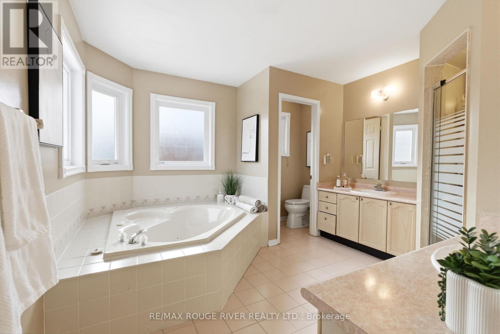 25 Glencedar Crescent, Whitby (Pringle Creek), Ontario  L1R 1X3 - Photo 25 - E12896436