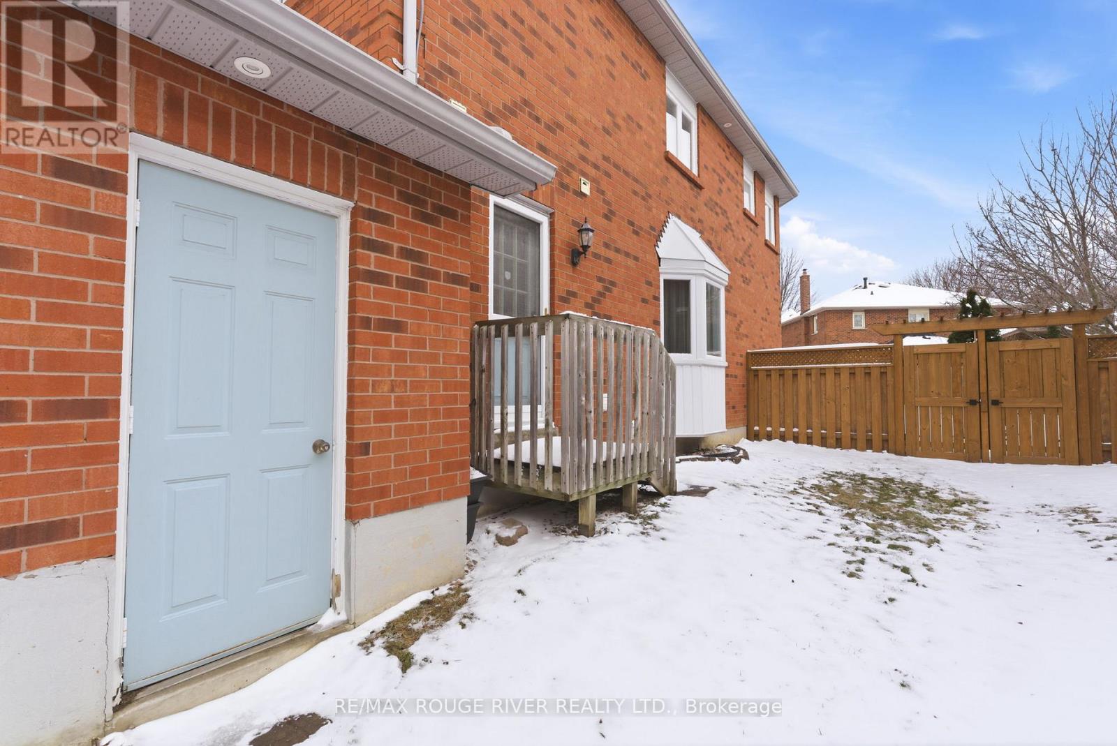 25 Glencedar Crescent, Whitby (Pringle Creek), Ontario  L1R 1X3 - Photo 42 - E12896436