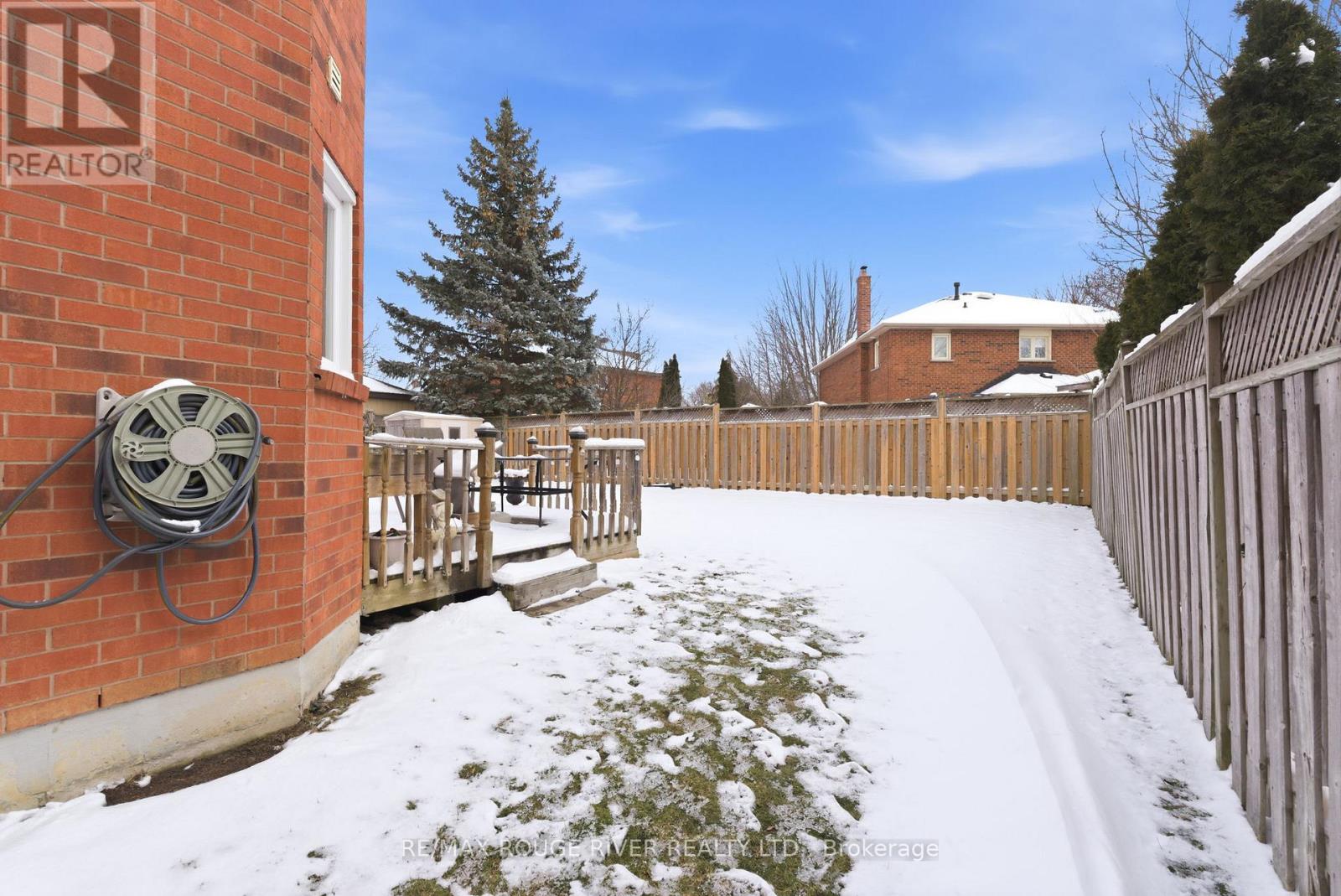 25 Glencedar Crescent, Whitby (Pringle Creek), Ontario  L1R 1X3 - Photo 43 - E12896436