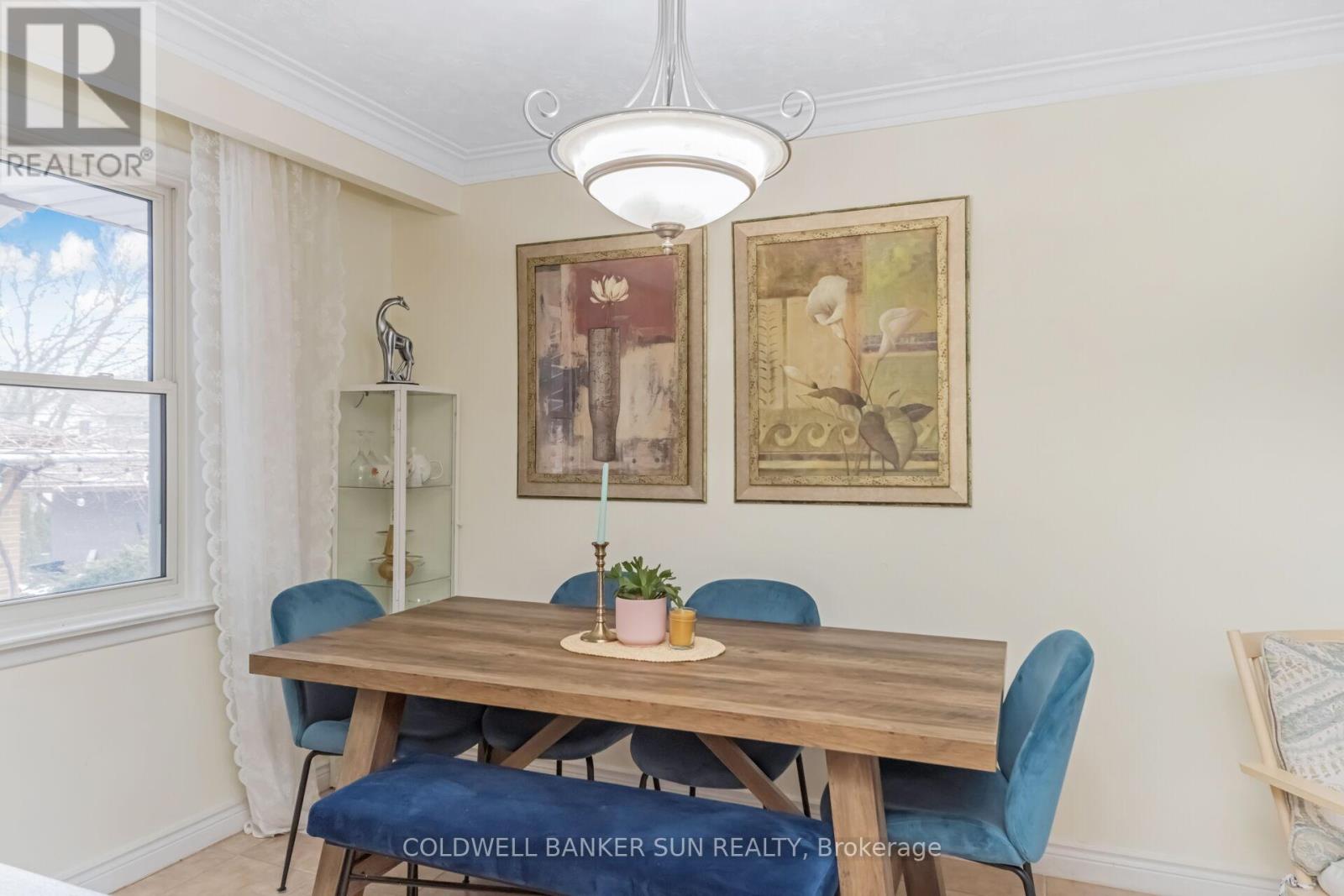 84 Dumbarton Street, Guelph, Ontario  N1E 3T7 - Photo 12 - X12894984