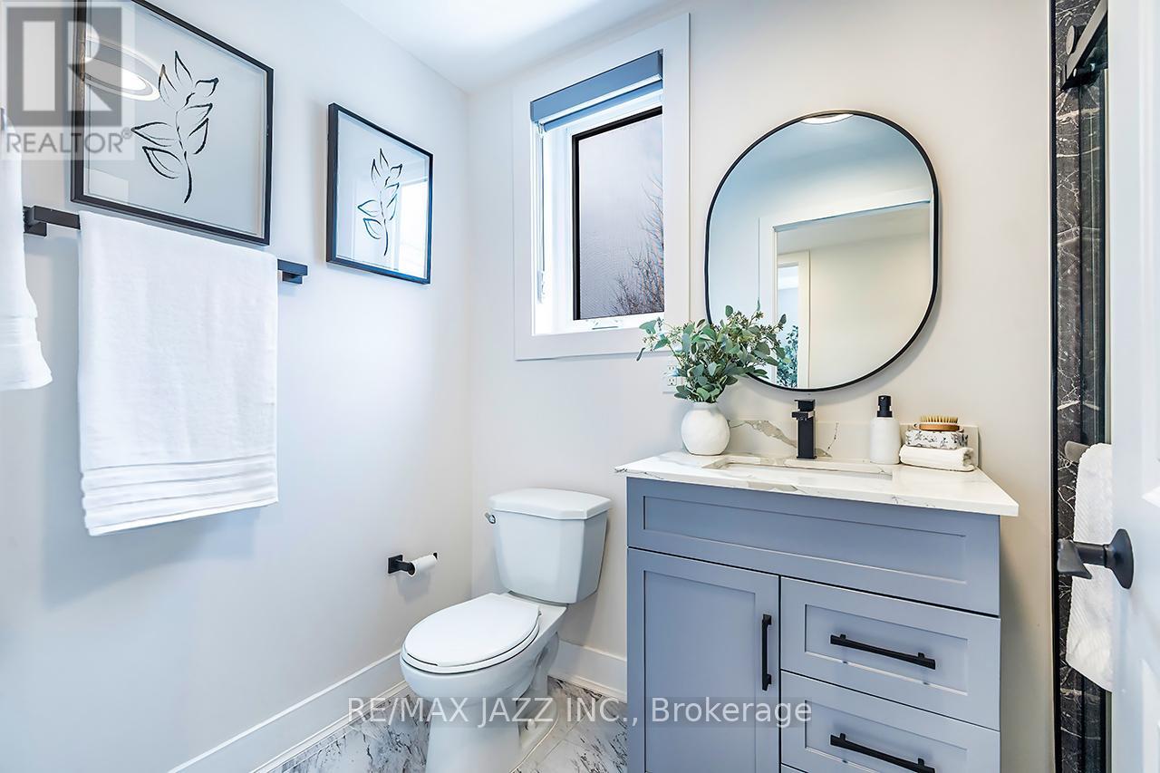 76 Haverson Boulevard, Toronto (Keelesdale-Eglinton West), Ontario  M6M 3J9 - Photo 31 - W12896536