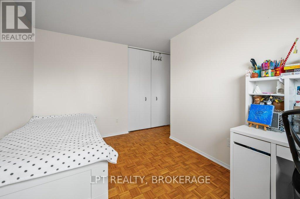 418 Knightsbridge Road, Kingston, Ontario  K7M 5S7 - Photo 15 - X12888046