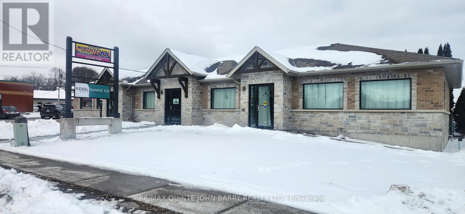 Unit 2 - 56 Middle Street, Quinte West, Ontario  K8V 3Z5 - Photo 2 - X12896364