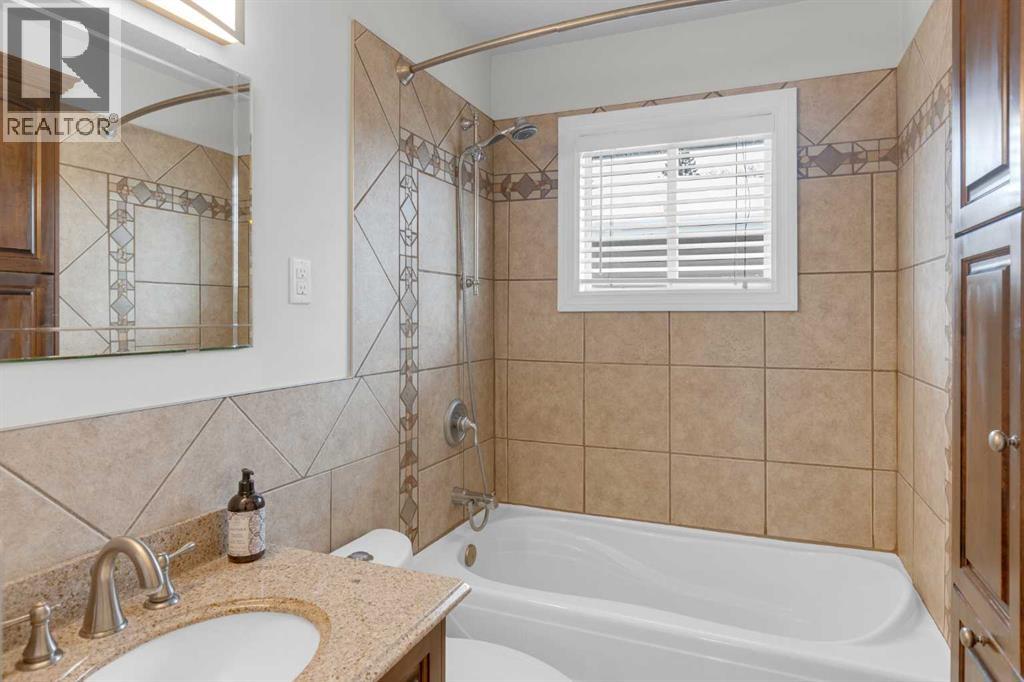 220 78 Avenue Se, Calgary, Alberta  T2C 1J7 - Photo 16 - A2292727