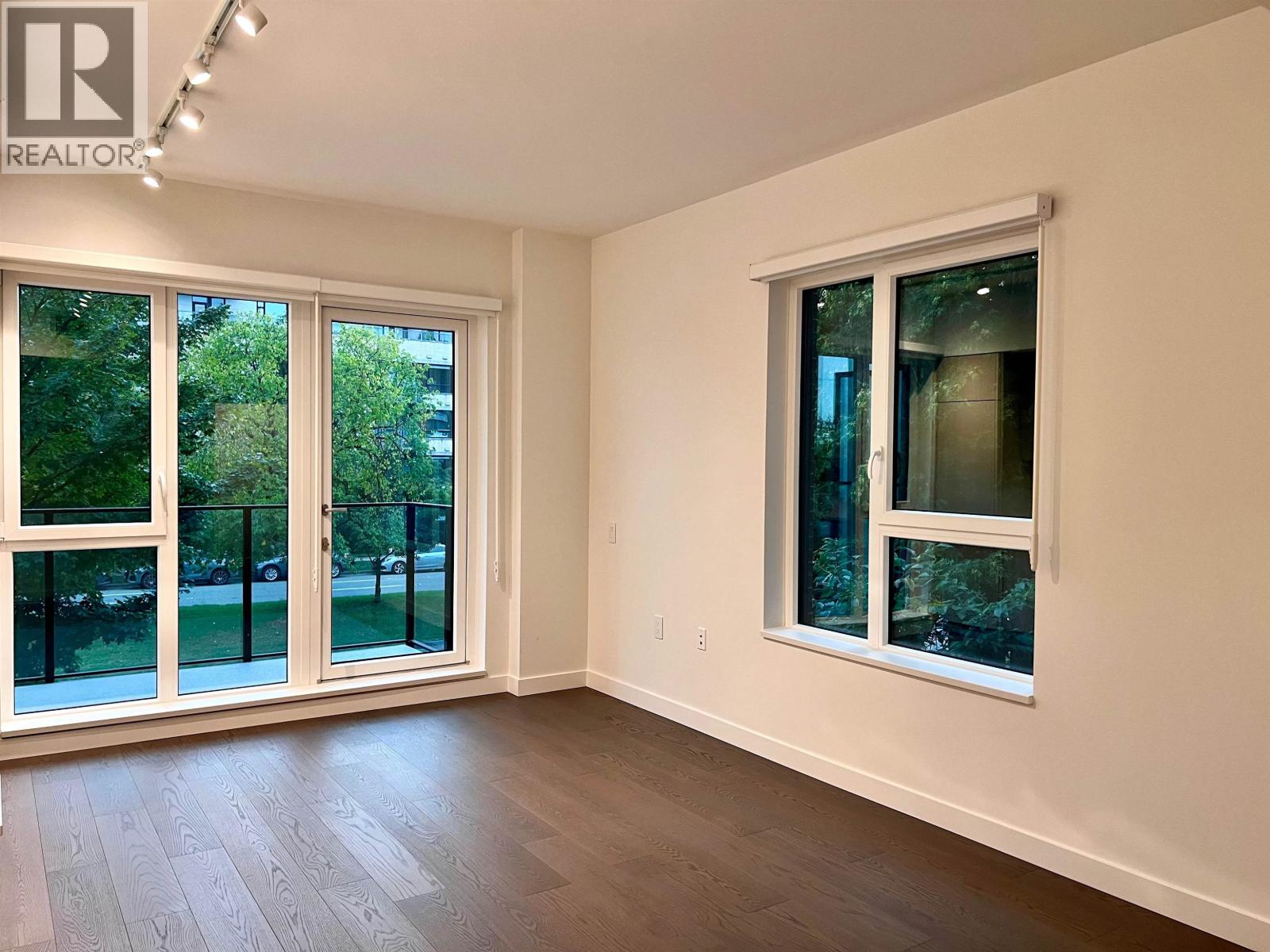 210 5168 Cambie Street, Vancouver, British Columbia  V5Z 0K7 - Photo 5 - R3046086