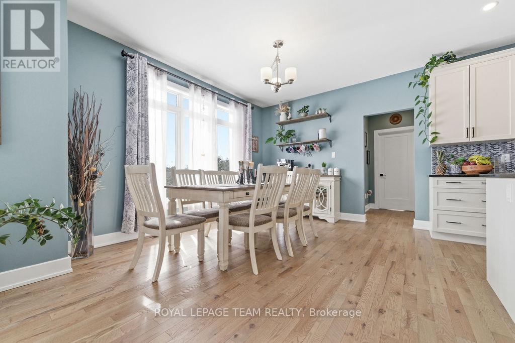 80 Raymond Luhta Crescent, Mcnab/braeside, Ontario  K7S 3G8 - Photo 20 - X12896474