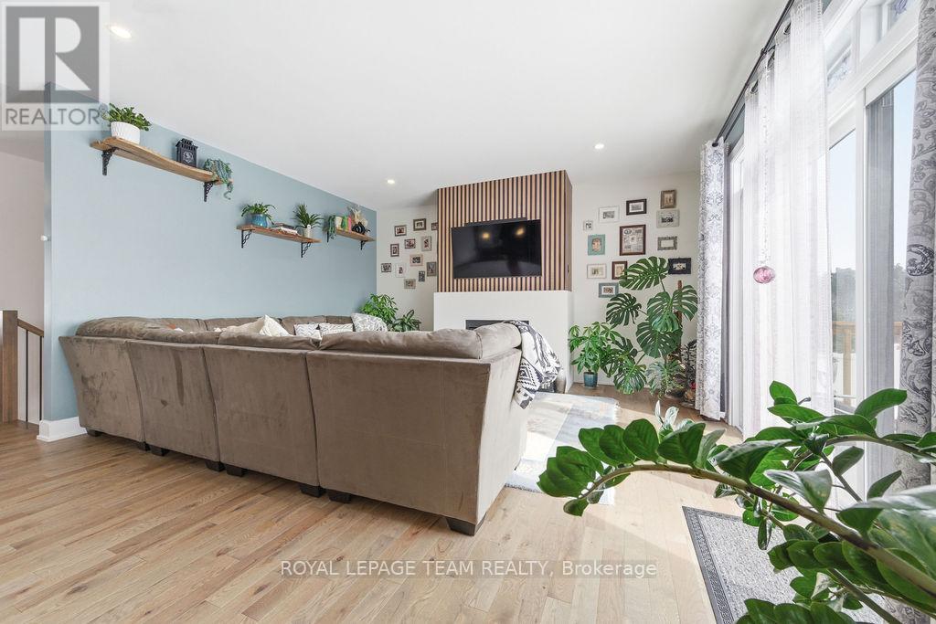 80 Raymond Luhta Crescent, Mcnab/braeside, Ontario  K7S 3G8 - Photo 22 - X12896474