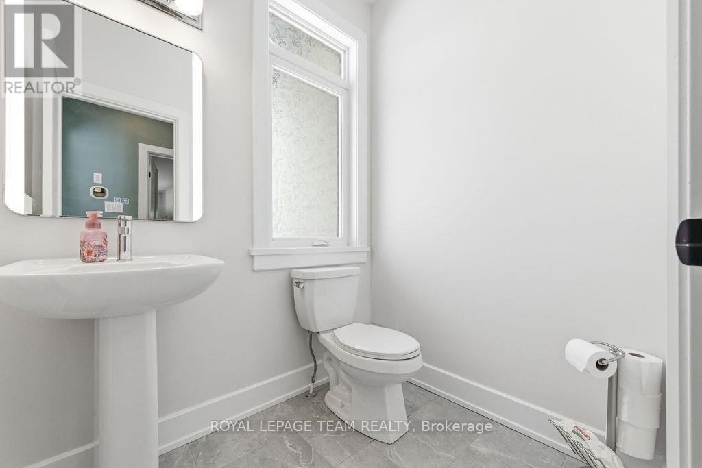 80 Raymond Luhta Crescent, Mcnab/braeside, Ontario  K7S 3G8 - Photo 26 - X12896474