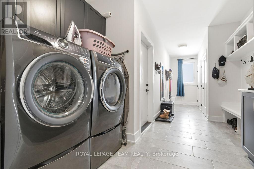 80 Raymond Luhta Crescent, Mcnab/braeside, Ontario  K7S 3G8 - Photo 27 - X12896474