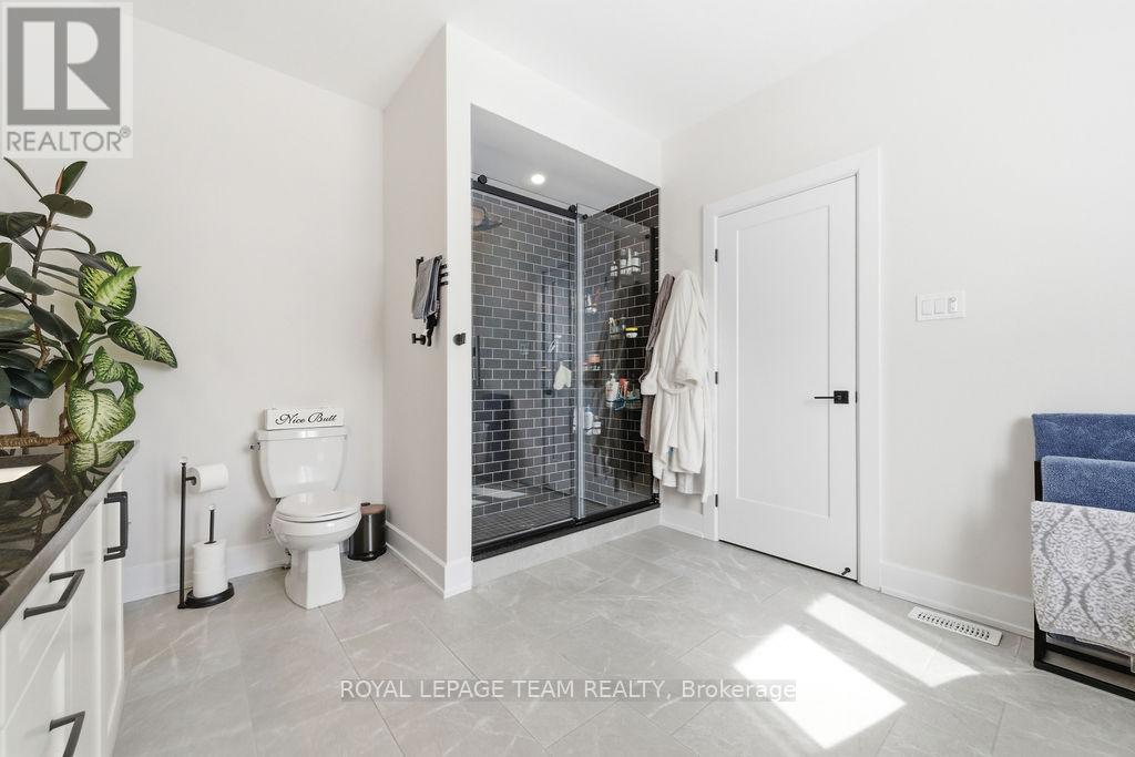 80 Raymond Luhta Crescent, Mcnab/braeside, Ontario  K7S 3G8 - Photo 36 - X12896474