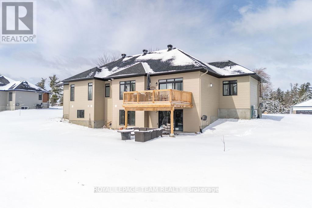80 Raymond Luhta Crescent, Mcnab/braeside, Ontario  K7S 3G8 - Photo 42 - X12896474
