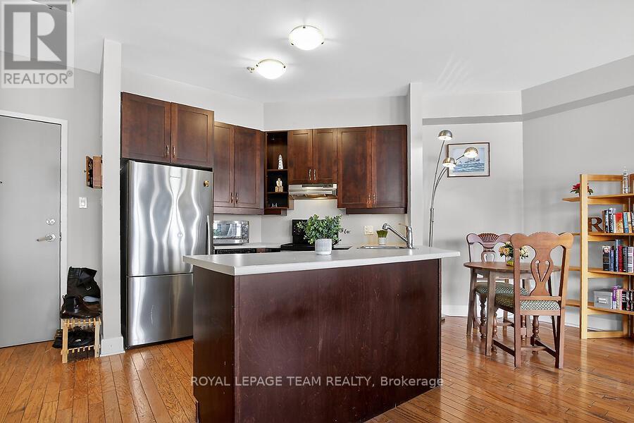 B204 - 124 Guigues Avenue, Ottawa, Ontario  K1N 5H7 - Photo 10 - X12896384