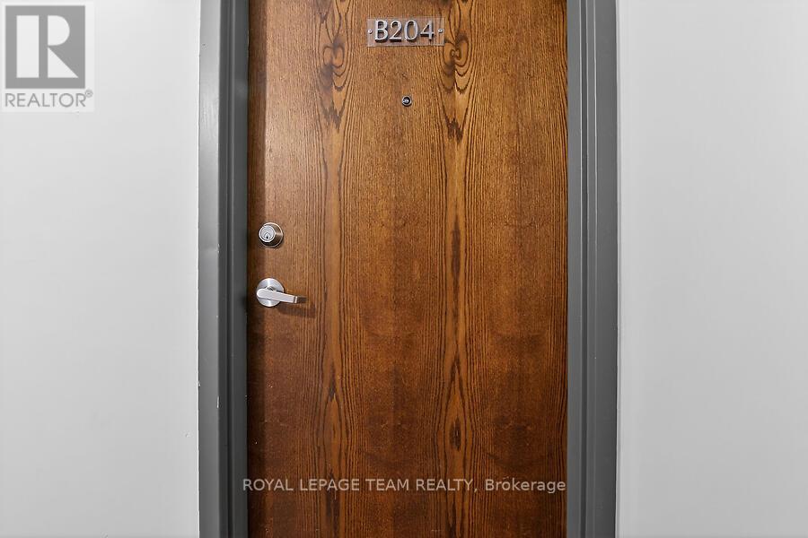 B204 - 124 Guigues Avenue, Ottawa, Ontario  K1N 5H7 - Photo 6 - X12896384