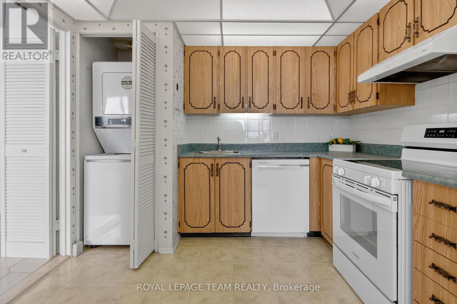 708 - 1285 Cahill Drive, Ottawa, Ontario  K1V 9A7 - Photo 13 - X12896394