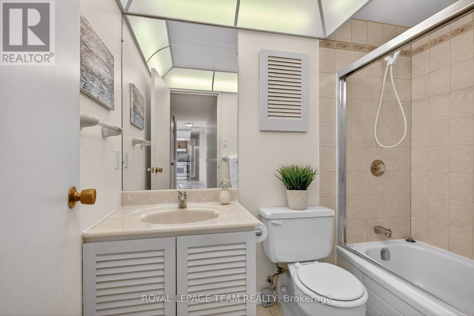 708 - 1285 Cahill Drive, Ottawa, Ontario  K1V 9A7 - Photo 15 - X12896394