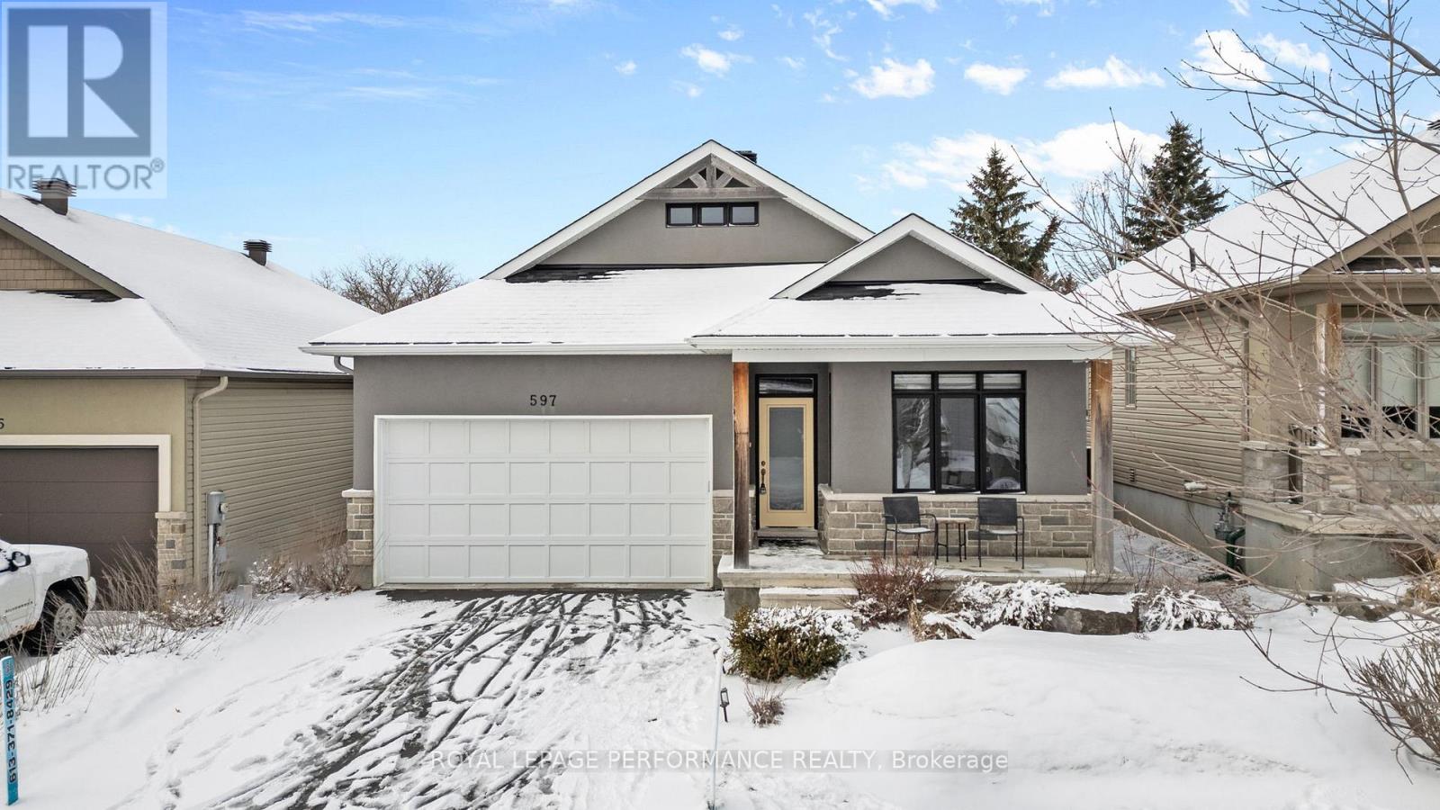 597 Robert Hill Street, Mississippi Mills, Ontario  K0A 1A0 - Photo 1 - X12896396