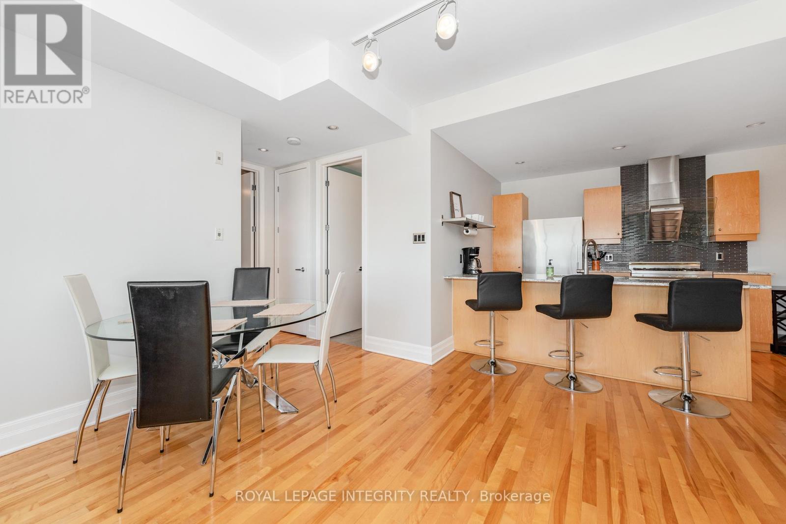 304 - 1422 Wellington Street, Ottawa, Ontario  K1Y 0X7 - Photo 7 - X12896440