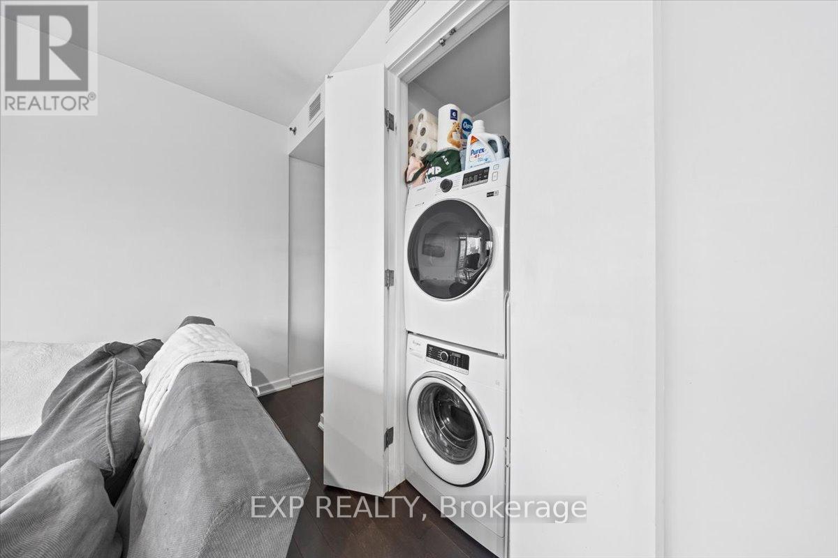 611 - 300 Lisgar Street, Ottawa, Ontario  K2P 0E2 - Photo 18 - X12896444