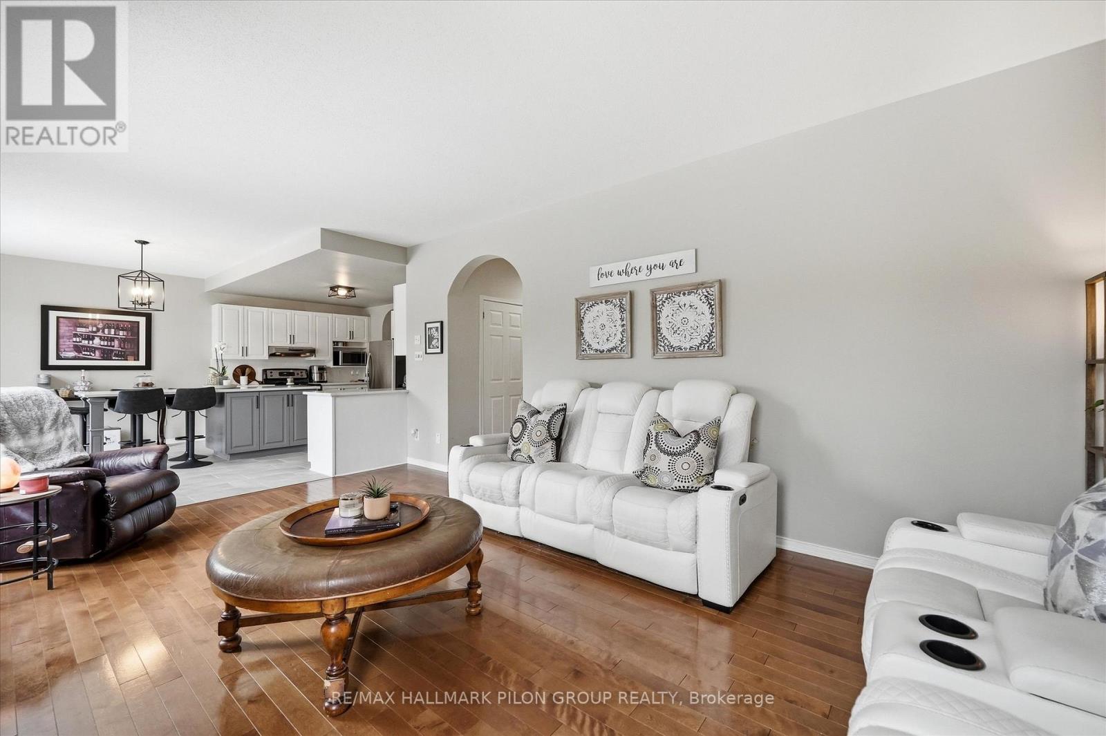 2234 Clermont Crescent, Ottawa, Ontario  K4A 4W6 - Photo 10 - X12896458