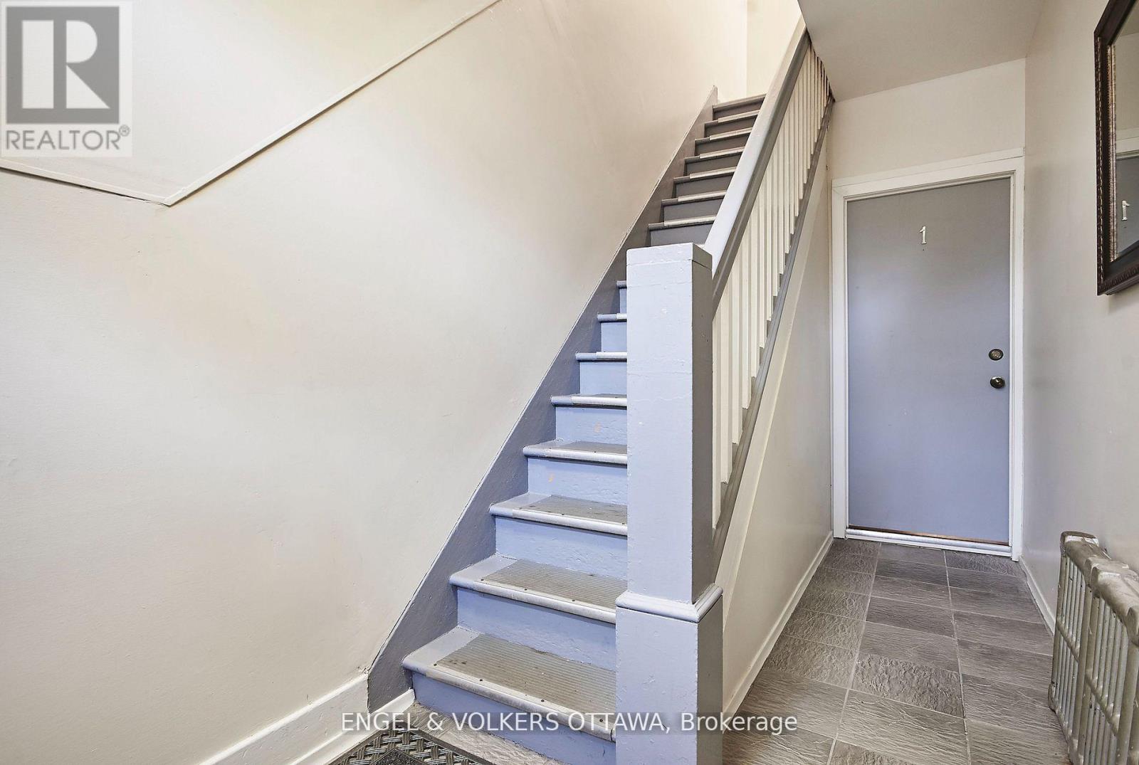 22-24 St Francis Street, Ottawa, Ontario  K1Y 1W5 - Photo 7 - X12896488