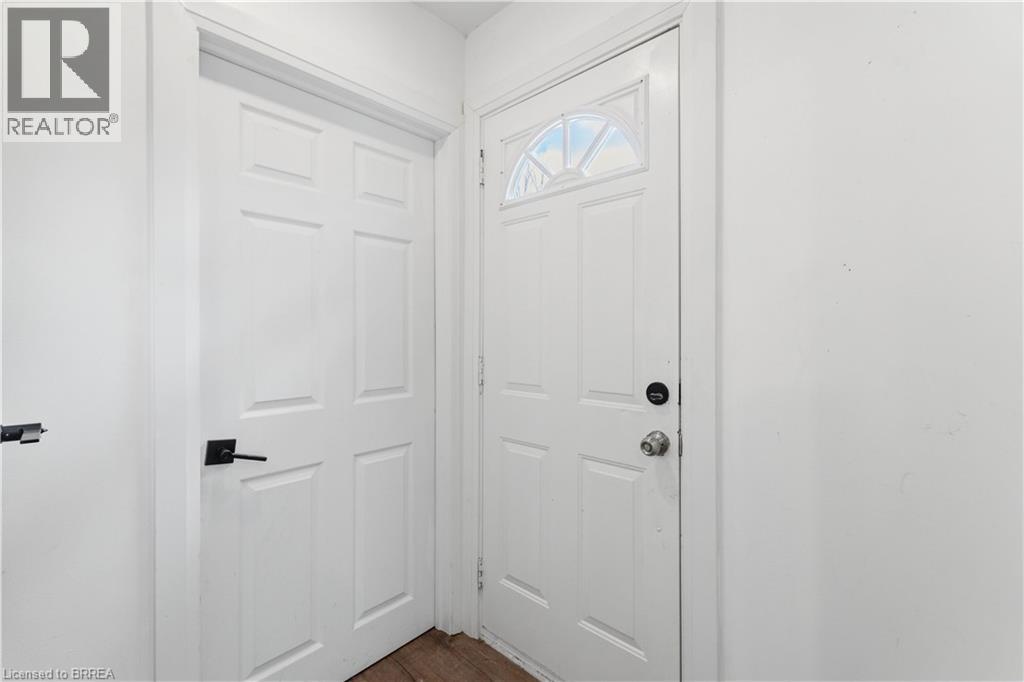 1352 #8 Highway, Stoney Creek, Ontario  L8E 5K6 - Photo 25 - 40811947